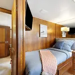 Klassische Motoryacht Ocean Motion *