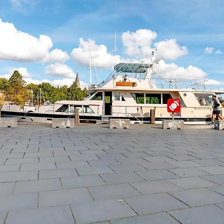 Klassische Motoryacht Ocean Motion * Eckernförde